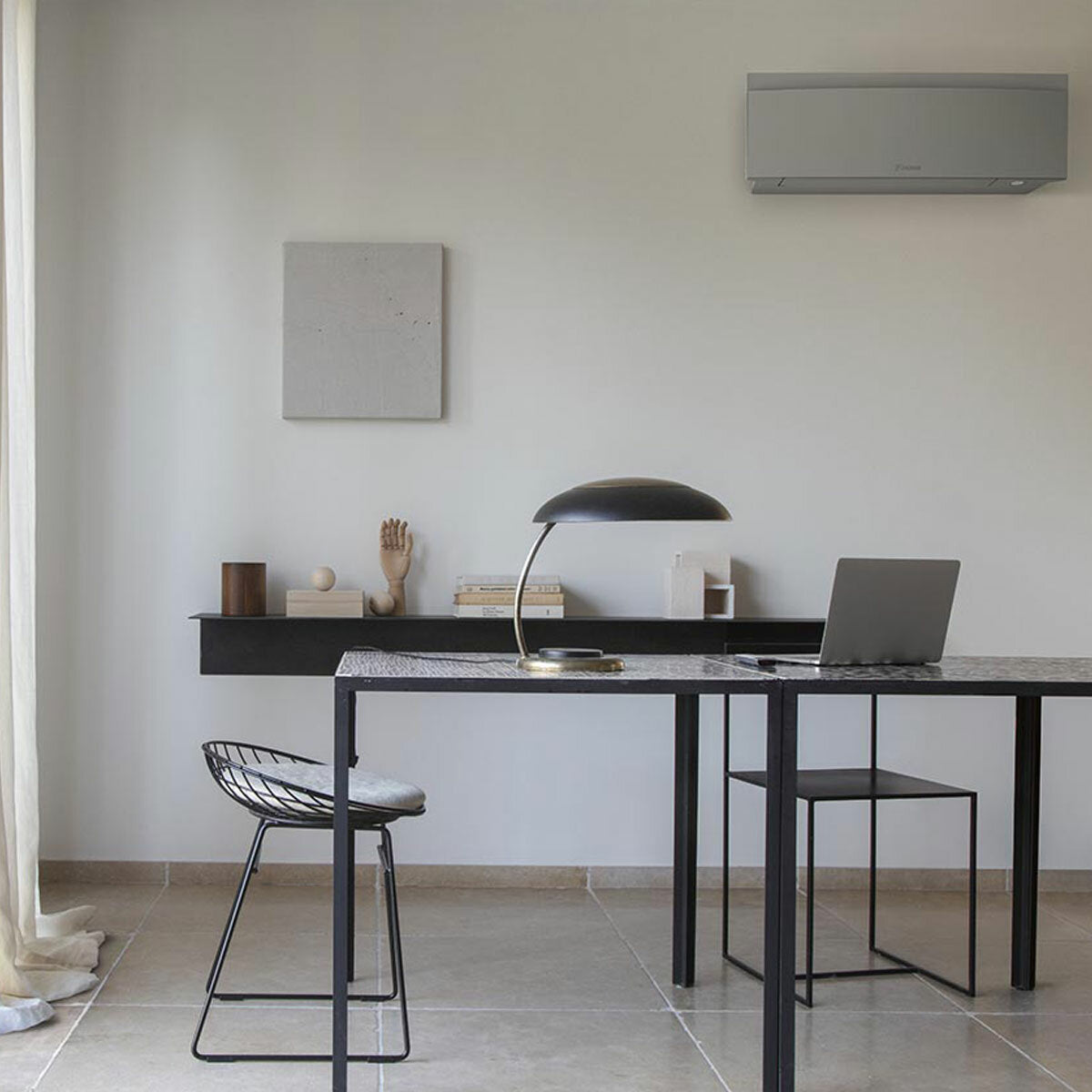 Daikin Emura 3 air conditioner penta split 9000+9000+9000+9000+9000 BTU inverter A+ wifi outdoor unit 7.8 kW Silver