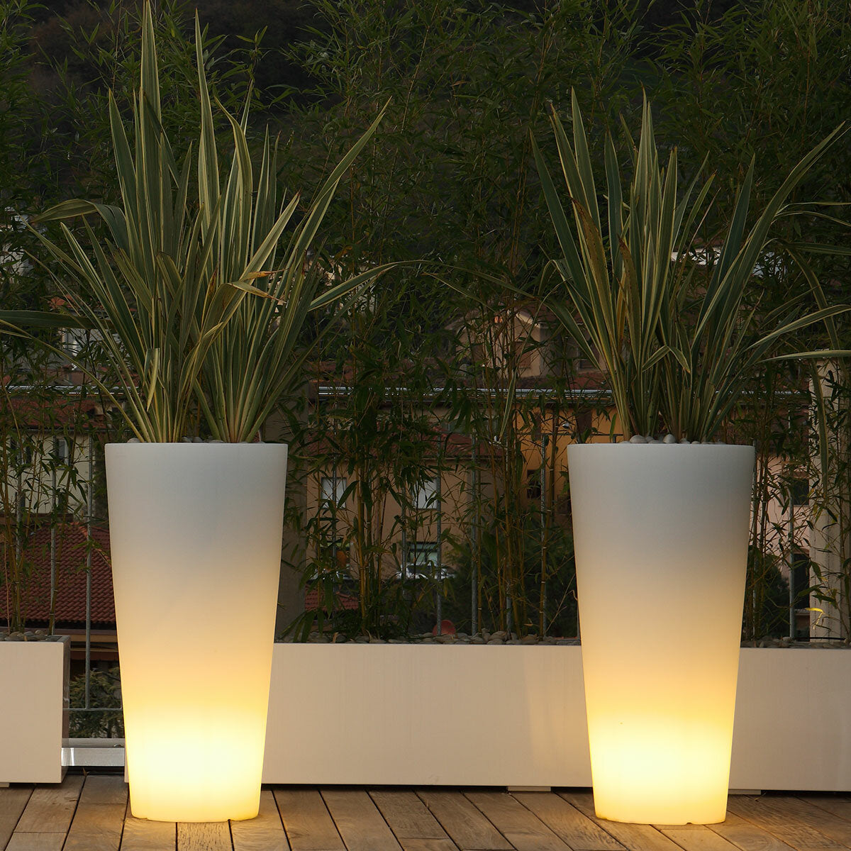 Arkema Tondo 86 SL round outdoor lighting vase